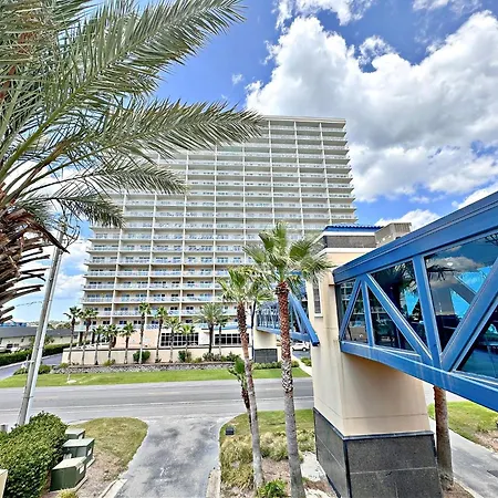 Villa Crystal Tower 702